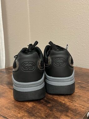 Red Rhino Women’s Sneakers